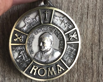 Vintage Roman Catholic Coin Pendant, ROMA / Pope Joannes Paulus II / Sterling Gold Pendant / Pope Pendant