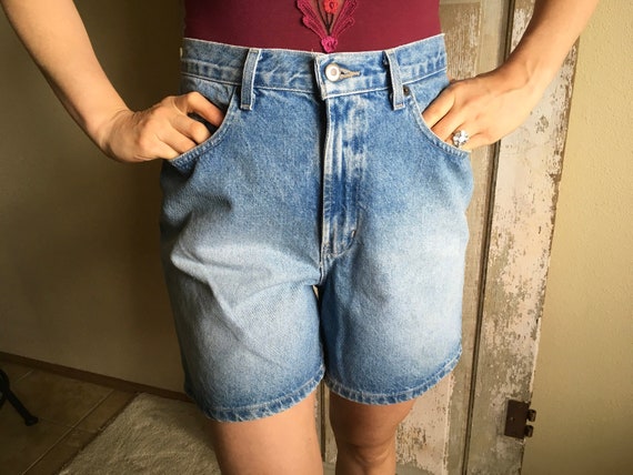 old navy mom jean shorts