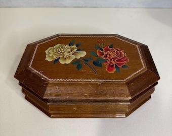 Wood Octagon Jewelry Box Floral Painted Lid Lined 5-Ring Organizer