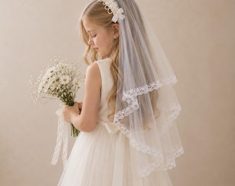 Flower Girl Bow Veil for Wedding, Cute White Veil Headband for Little Girls, Flower Girl Hair Accessory, Bridal Party Gift