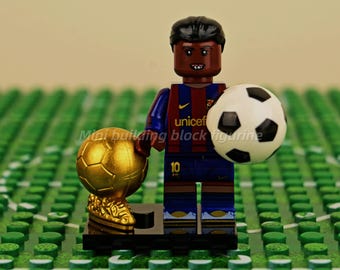 11- Ronaldinho - Minifigure, Brick Toy Play, Lego Compatible, Childrens Day Gift, Happy Feet