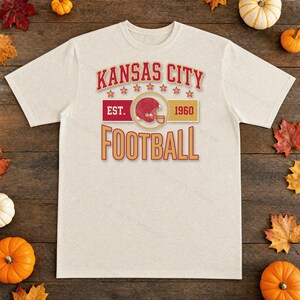 Immagine PNG dello stemma vintage di Kansas City per il football americano, design retrò da college per sublimazione, download digitale immagine 2