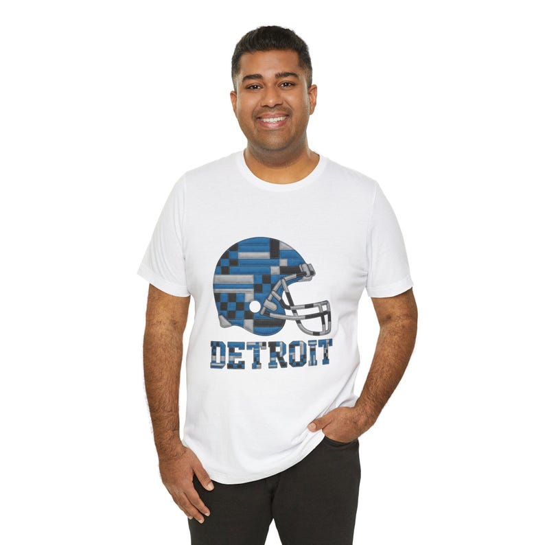 Detroit Patchwork-Football-Shirt mit Helm, Retro-Spieltags-T-Shirt, Unisex-Fanbekleidung, Sportgeschenk Bild 7
