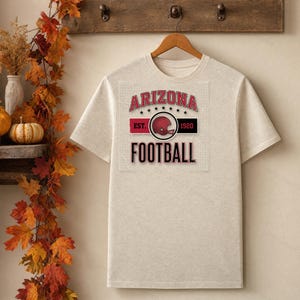 Escudo vintage de los Arizona Cardinals, imagen PNG de fútbol americano, diseño retro universitario para sublimación, descarga digital. imagen 4
