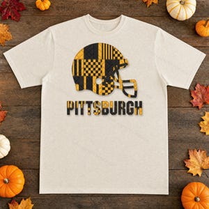 Pittsburgh Patchwork-hjälm PNG, sublimering av fotbollsfans, skjorta Clipart, digital nedladdning bild 8