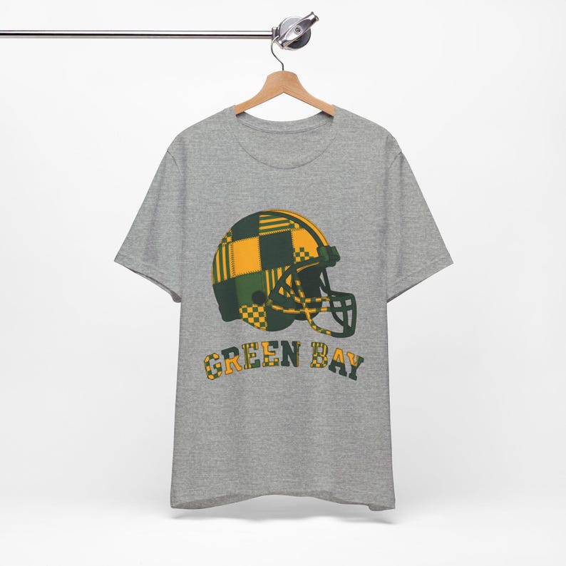 Camiseta de fútbol americano Green Bay Patchwork Helmet Football Shirt, camiseta retro para el día del partido, ropa unisex para aficionados, regalo deportivo imagen 6