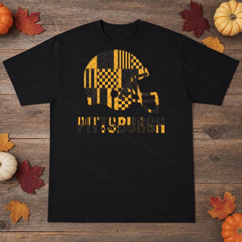Pittsburgh Patchwork-hjälm PNG, sublimering av fotbollsfans, skjorta Clipart, digital nedladdning bild 3