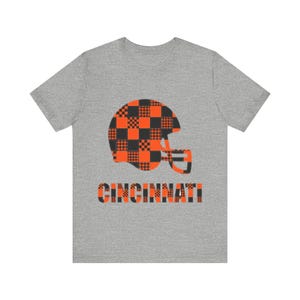 Maglietta da gioco di Cincinnati, maglietta da tifoso di football con casco patchwork, maglietta sportiva in stile vintage immagine 2
