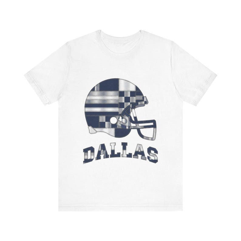 Dallas Game Day T-shirt, patchwork helm voetbalfan shirt, vintage stijl sportshirt afbeelding 1