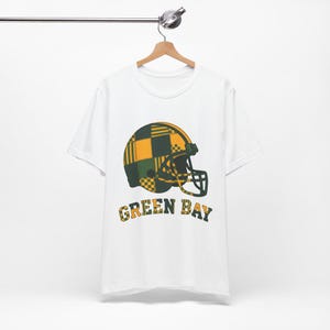 Camiseta de fútbol americano Green Bay Patchwork Helmet Football Shirt, camiseta retro para el día del partido, ropa unisex para aficionados, regalo deportivo imagen 5