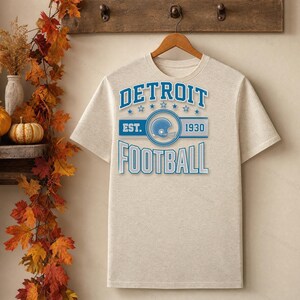Football mit Detroit Lions-Vintage-Wappen (PNG), Retro-College-Sublimationsdesign, digitaler Download Bild 4