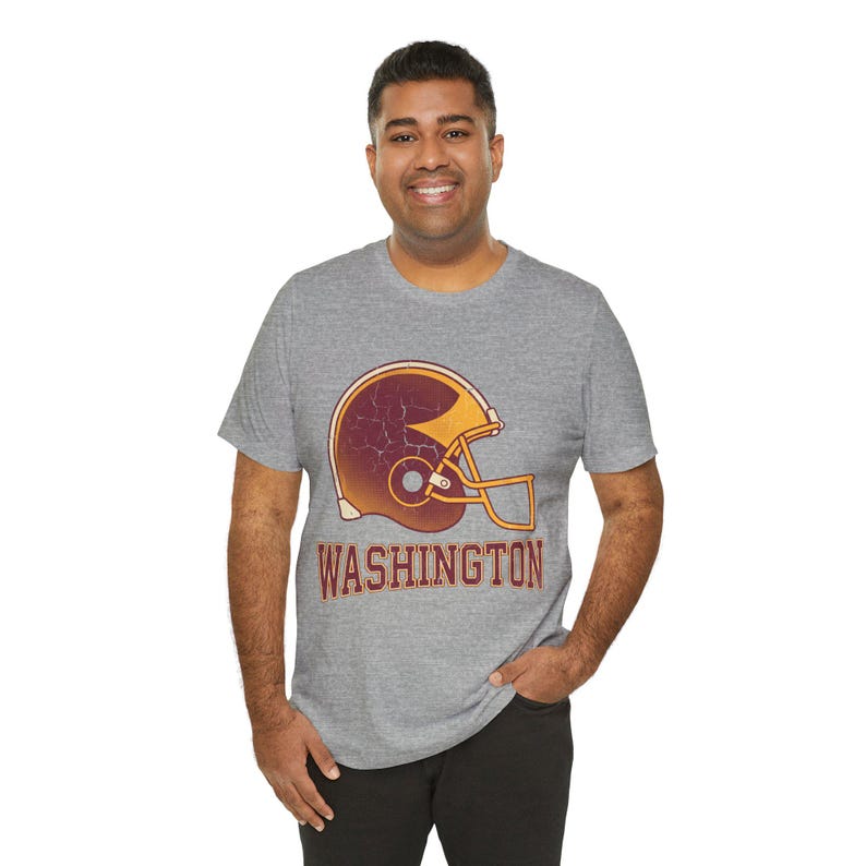 Washington Vintage Varsity Helmet Football Tee, Vintage Game Day Shirt, Sportkleding, Geweldig Cadeau afbeelding 9