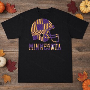 Capacete de patchwork do Minnesota em PNG, arquivo retrô para sublimação, clipart para camiseta de fã, download instantâneo imagem 3