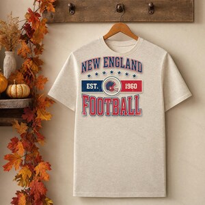 Vintage New England Patriots-logo (voetbal) PNG, retro varsity sublimatieontwerp, digitale download afbeelding 4