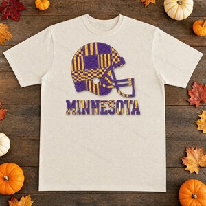 Capacete de patchwork do Minnesota em PNG, arquivo retrô para sublimação, clipart para camiseta de fã, download instantâneo imagem 8