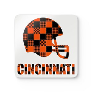 Korkuntersetzer mit Cincinnati-Footballhelm, Fan-Getränkeuntersetzer, Dekoration für die Hausbar, Sportgeschenk Bild 1