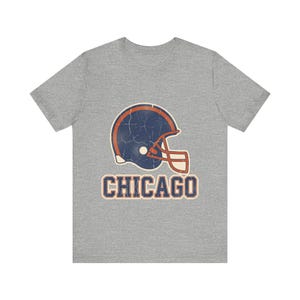 Chicago-Spieltags-T-Shirt, Vintage-Football-Fan-Shirt mit Collegehelm, Sportshirt im Vintage-Stil Bild 2