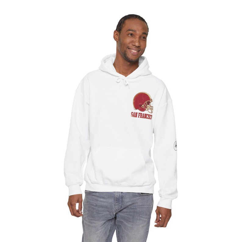Sudadera con capucha estilo casco universitario vintage de San Francisco, sudadera retro de fútbol americano, sudadera para el día del partido, sudadera con capucha para aficionados imagen 2