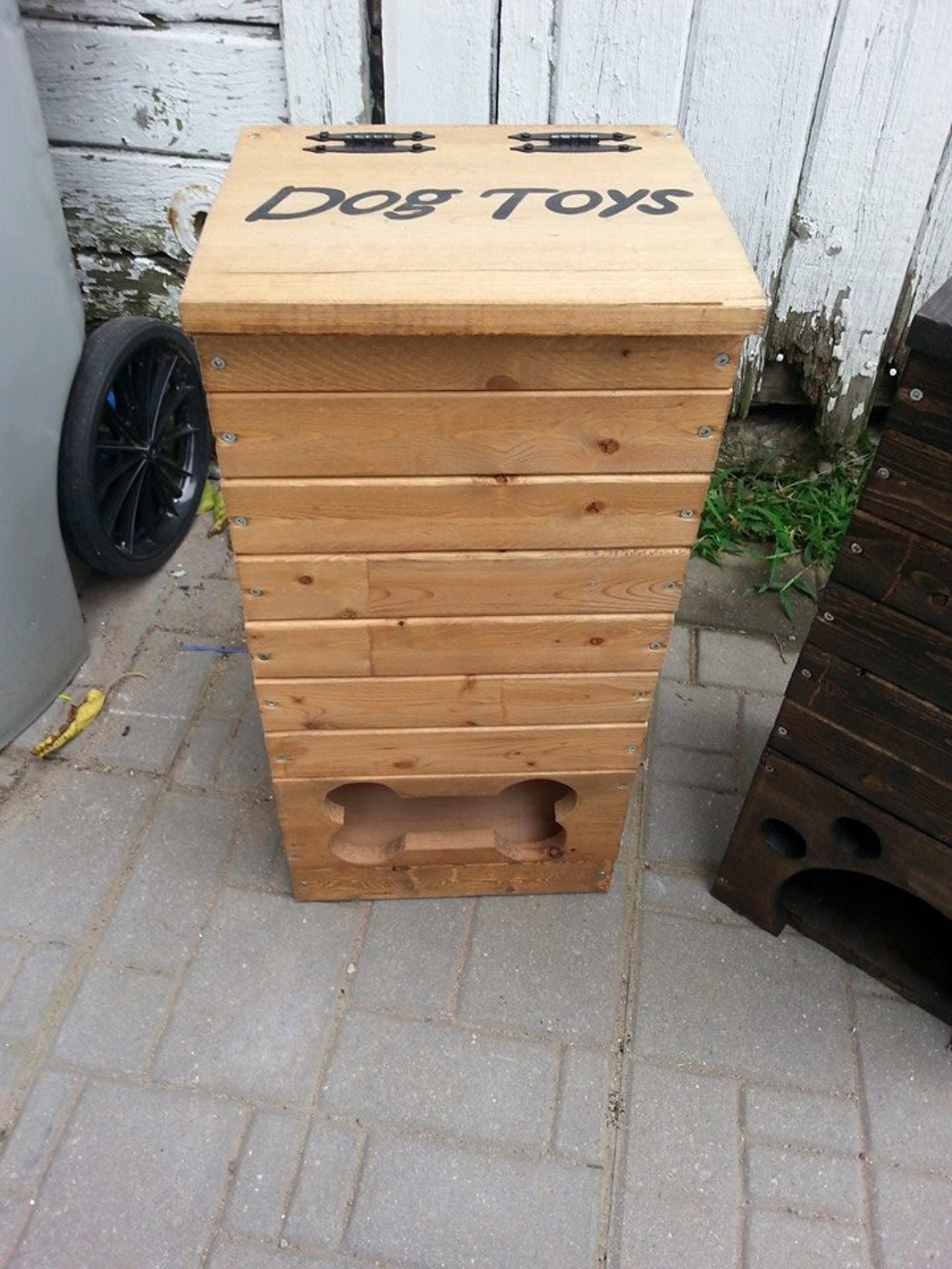dog toy storage box