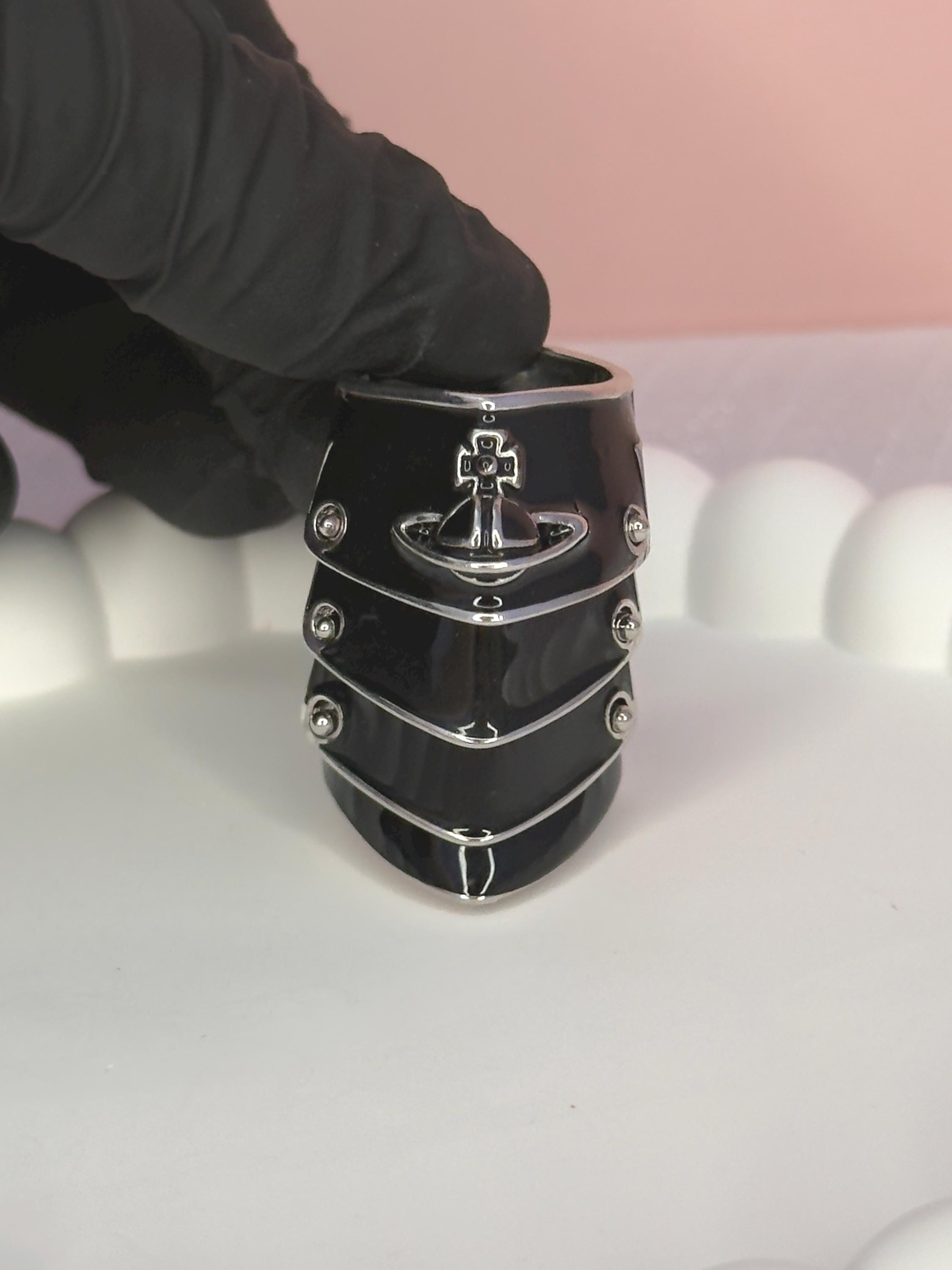 Vivienne westwood armor ring - Etsy 日本