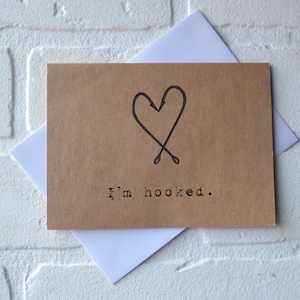 IM HAOOKED grappige Happy Valentine Day wenskaarten | vishaak hartkaart | jubileumcadeau | visserij woordspeling | visser cadeau | liefde haken afbeelding 1