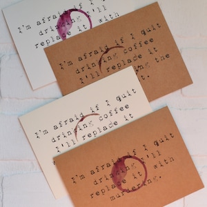 J'ai peur que si j'arrête de boire, je le remplacerai par un meurtre drôle carte de vœux | simplement parce que les cartes | vin | cadeaux café | amitié