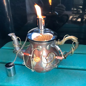Lámpara de aceite de tetera reutilizada/ Lámpara Tiki- OL-02