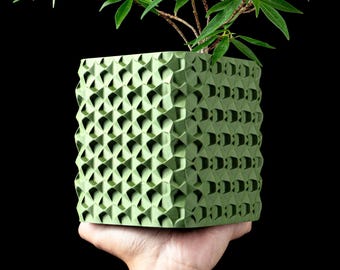 Rovi Planter | 3D Printed Modern Geometric Plant Pot | 6 inch Tall Minimalist Home Decor