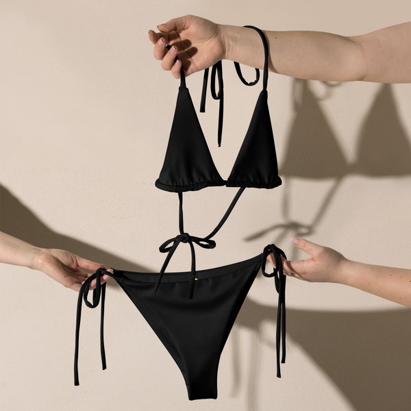 Klassischer schwarzer recycelter String-Bikini, komplett schwarzer zweiteiliger Badeanzug, Plus Size Bikini, umweltfreundliche Bademode, mehrere Tragemöglichkeiten und Stil