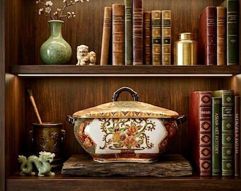 Sopera asiática vintage de cloisonné con tapa, fuente de servir esmaltada, cazuela con pie de estilo chinoiserie, centro de mesa decorativo de alambre de metal grueso.