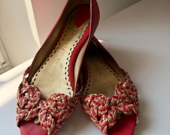 Tatiana Loureiro Red Woven Leather Peep Toe Flats, Brazil, Size EUR 37 / US 8B