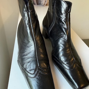 Vintage 90s Italian Black Leather Ankle Boots / Square Toe Block Heel Booties / Made in Italy Vial NoN Vua Size UK 5.5 EU 38.5 US 7.5 /