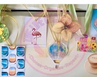 Guirlande de fleurs à imprimer pour une fête, à partir de photos originales : chats, café, montgolfières avec pleine lune flottante, flamants roses, éventails en bois