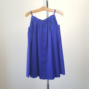 1980s JAEGER Blue Wool Button Front Pleated Midi Skirt 24&quot; Waist with Pockets - Made in Great Britain - Size XS - S