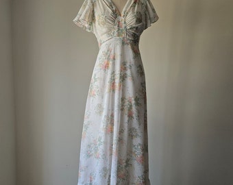 Jaren 70 prairiejurk • Semi-transparante lange jurk in Gunne Sax-stijl met gestrikte achterkant • Maat XS - S Small