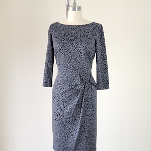 1950s Style Fitted Leopard Print Dress – Size Small – Made in USA
