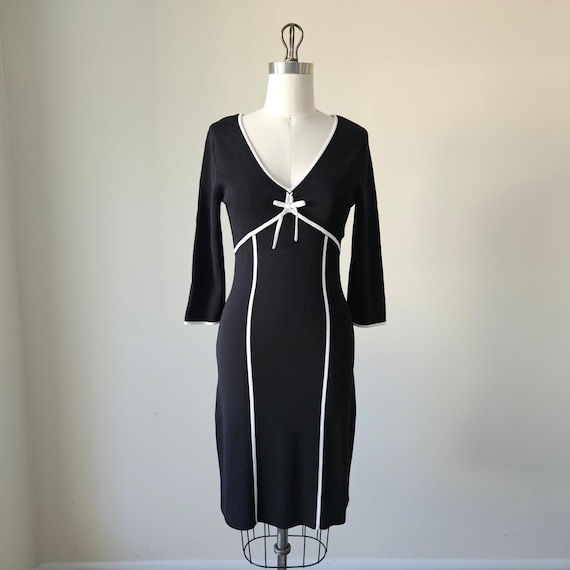 black knit dress with white trim Oscar de la Renta 2000's Black Knit Pencil Dress with Tweed Appliqué – THE  WAY WE WORE main image 1