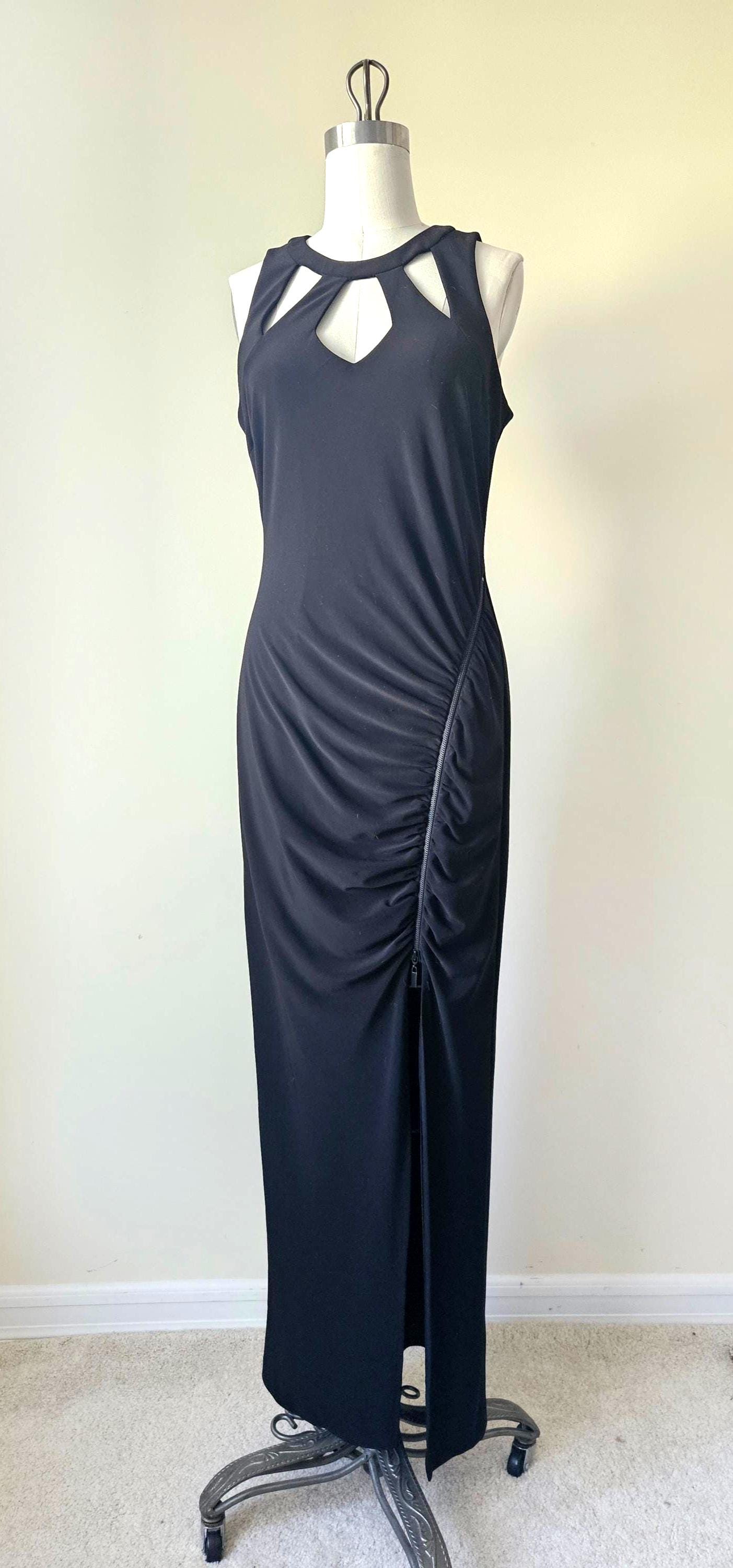 women's white a line dress Long White A-Line Satin Formal Dress