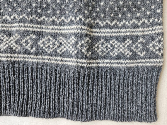 Nordic Fair Isle Wool Sweater • Hand Knit Unisex … - image 4