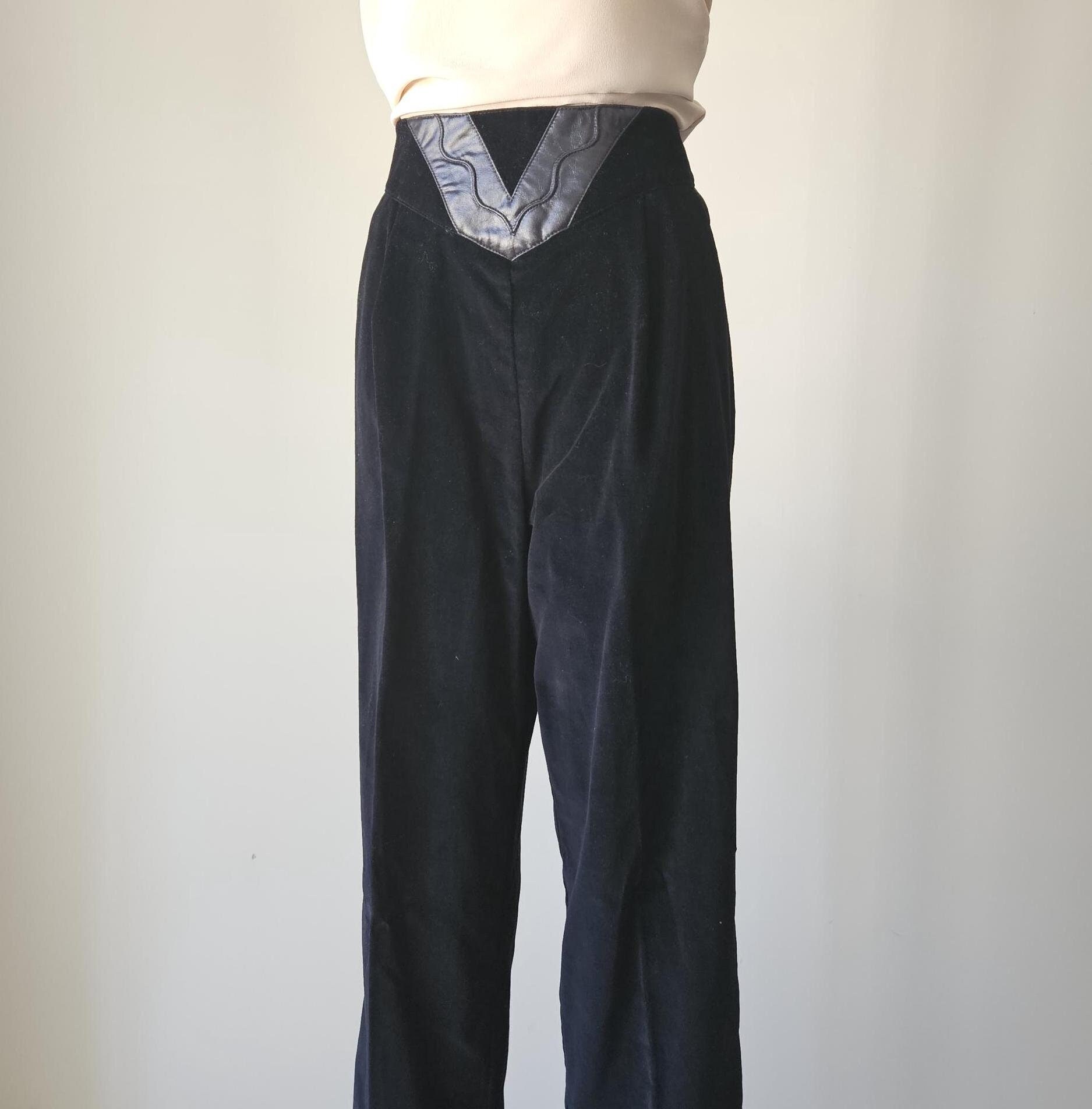 Vintage 1980s Black Cotton Velvet High-Waisted Pleated Pants – Wide Waistband Trousers – Size M/L – Made in USA – Deadstock