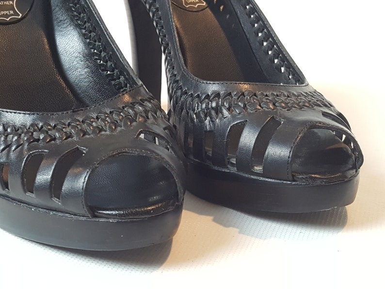 90s Woven Leather Platform Slingback Sandals Vintage 1990s Peep toe Size 8 90s does 40s Black Brown Cutout Pumps Heels Shoes image 3