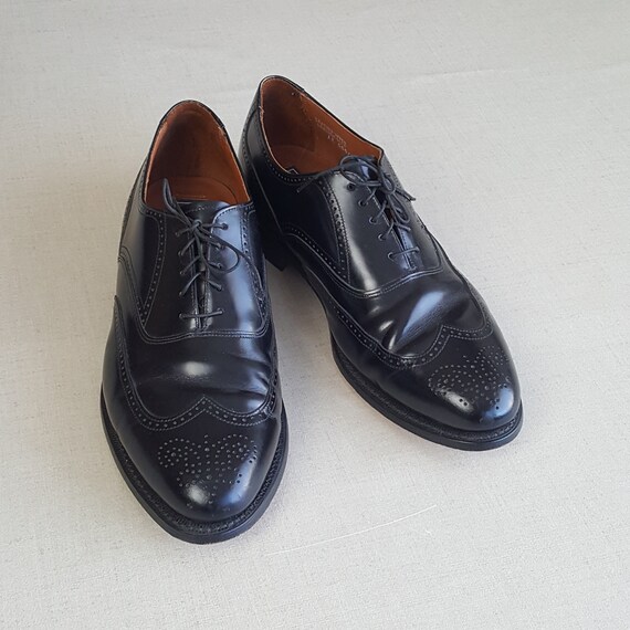 bostonian classic wingtip shoes