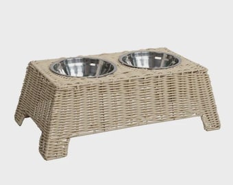 The Licker Store Serenity Elevated Wicker Pet Feeder with Double Stainless Steel Bowls (DBL4000F)