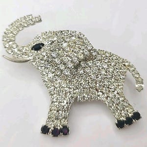 バトラーアンドウィルソン BUTLER&WILSON ブローチ オーロラストーン Butler wilson brooch - Etsy 日本