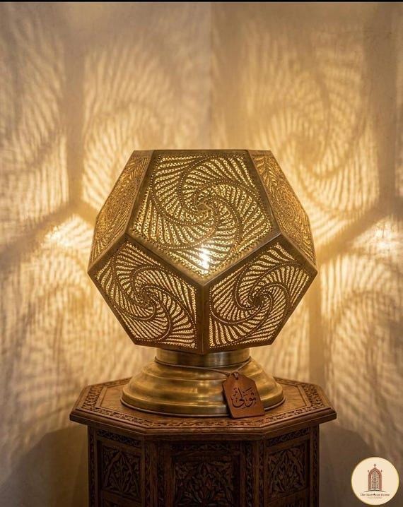 Suspension Dodécaèdre Laiton Massif Marocaine Fait Main - Luminaire Éclairage Luxe pour Décoration Salon Unique