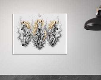 Lo spirito di libertà, grazia ed energia in movimento - Cavalli Appaloosa, fumo mistico, stelle, criniera bionda, stampa di cavalli