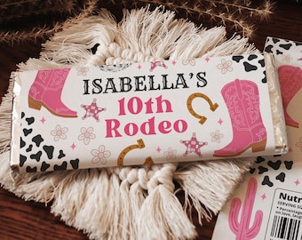 Szablon opakowania na batonik urodzinowy Space Cowgirl Rodeo, opakowanie na batonik czekoladowy Disco Cowgirl, upominki na imprezę w stylu western, edycja z Canva