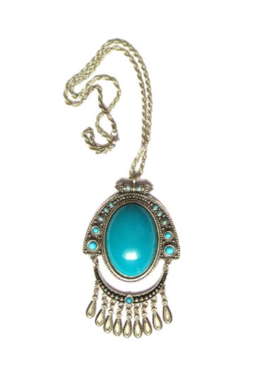 Turquoise Pendant In Ethnic Style Large Faux Oval - Extra Large Turquoise Pendant Turquoise Pendant In Ethnic Style Large Faux Oval - Extra Large Turquoise Pendant