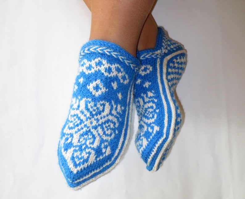 Wool home slippers Norwegian Selbu Rose hand knitted Scandinavian snowflake slipper socks Christmas gift for Her seamless house shoes women image 7