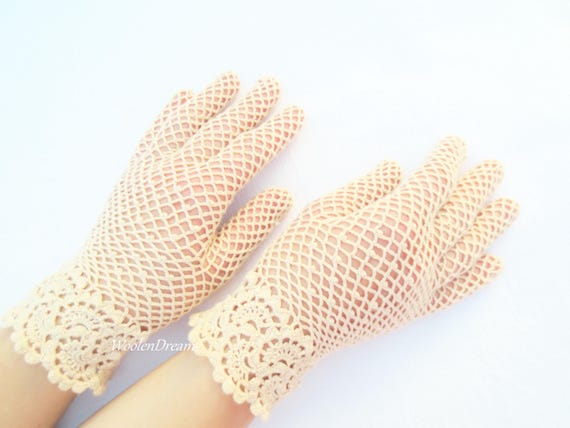 Crochet Irish Lace Gloves Mother of Bride Victorian Wedding Elegant Evening  Wear